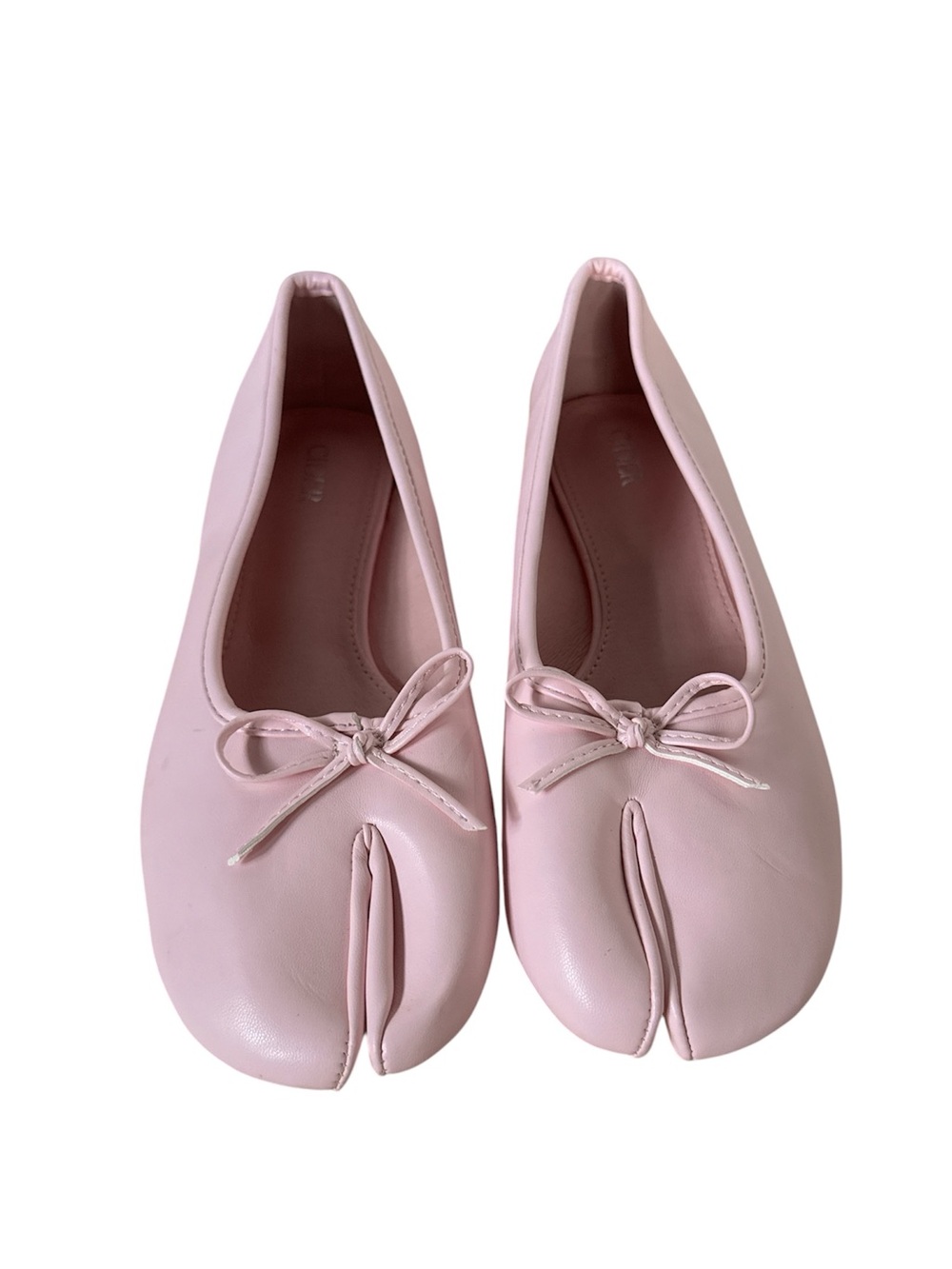 Cider Pale Pink Split-Toe Ballet Flats with Bow Accent NWOT